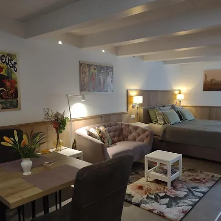 Vrye Heerlykheyd (Adults Only) Apartment Middelburg Exterior photo